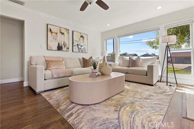 315 E Juanita, Glendora, CA 91740