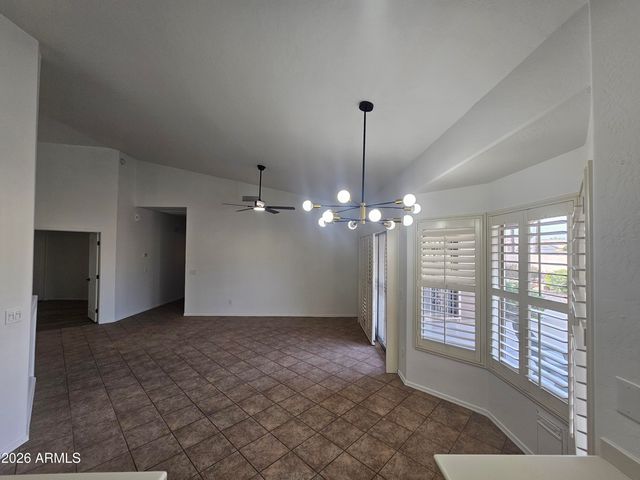 8824 W CUSTER Lane, Peoria, AZ 85381