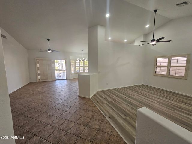 8824 W CUSTER Lane, Peoria, AZ 85381