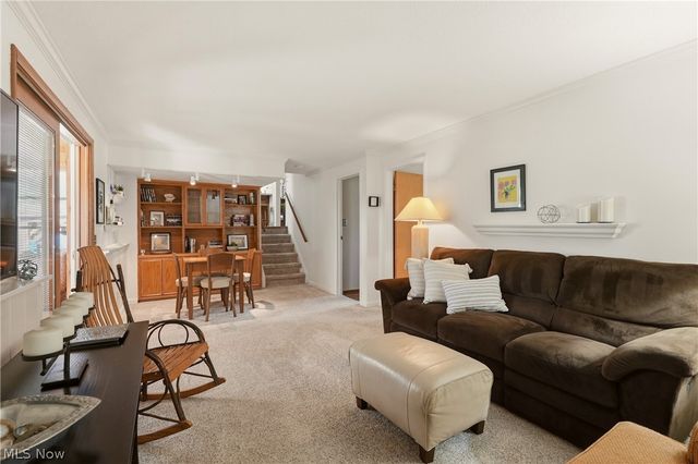 276 High Point Circle, Tallmadge, OH 44278