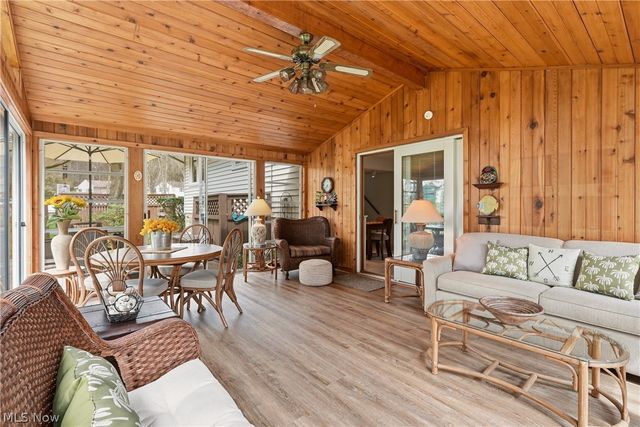 276 High Point Circle, Tallmadge, OH 44278