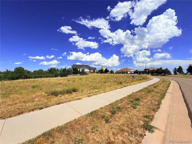 2532 Eastview Drive, Castle Rock, CO 80104