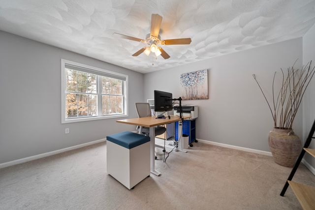 19 Partridge Lane, Plaistow, NH 03865