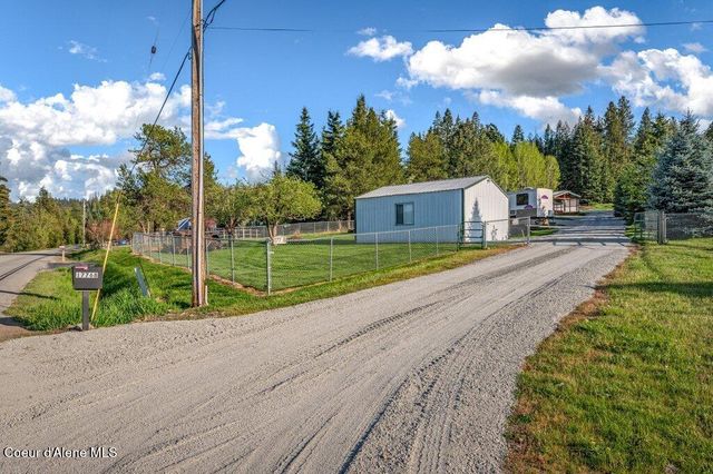 17768 Dufort RD, Priest River, ID 83856