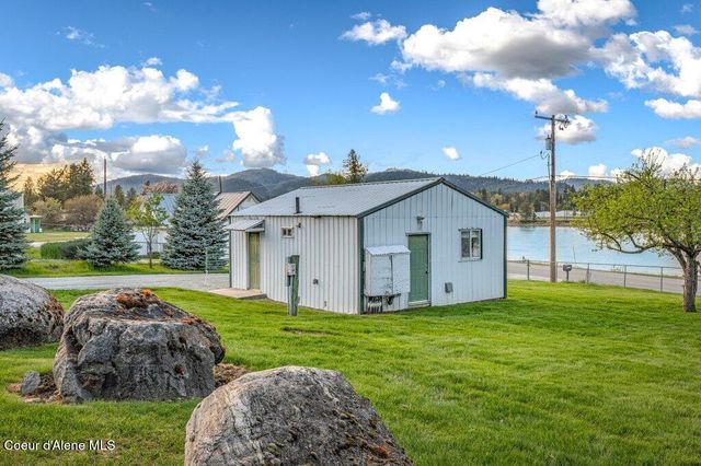 17768 Dufort RD, Priest River, ID 83856