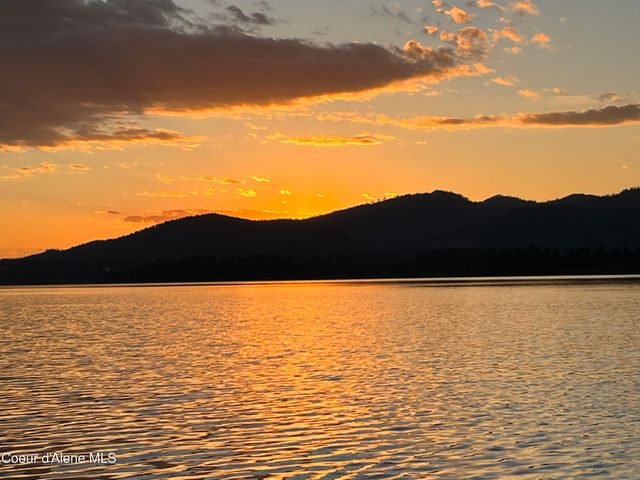 17768 Dufort RD, Priest River, ID 83856
