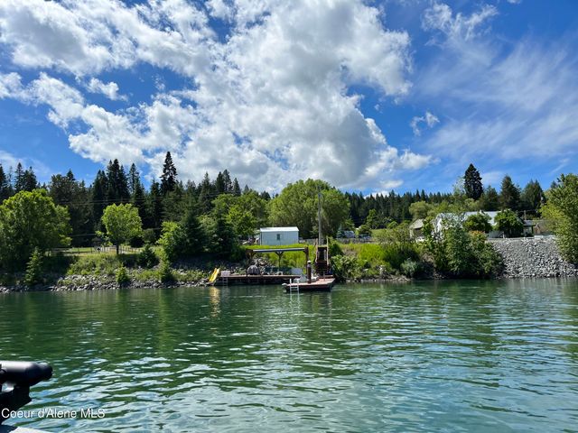 17768 Dufort RD, Priest River, ID 83856