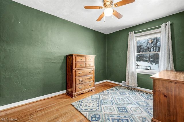 176 Saratoga Avenue NW, Canton, OH 44708