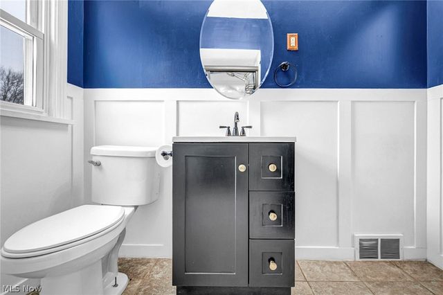 176 Saratoga Avenue NW, Canton, OH 44708