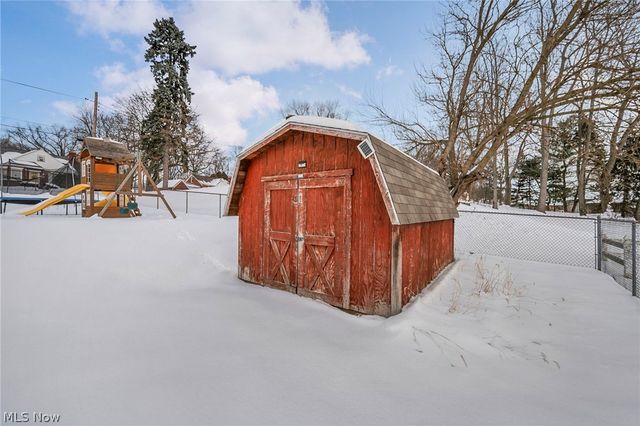 176 Saratoga Avenue NW, Canton, OH 44708