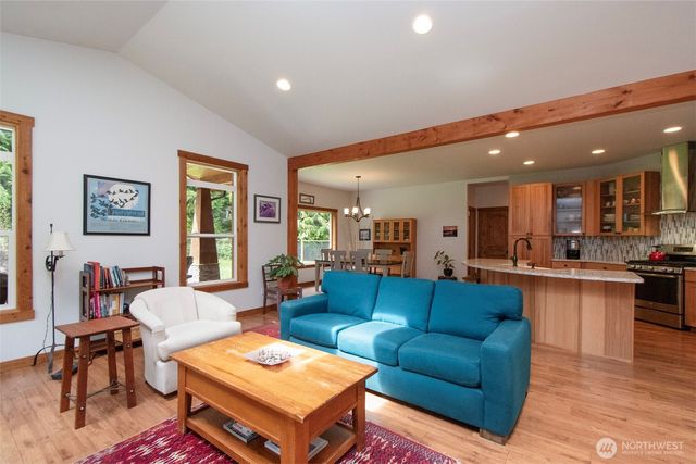 106 Leda Lane, Port Angeles, WA 98363
