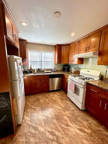 108 Withington Rd 1, Newton, MA 02460