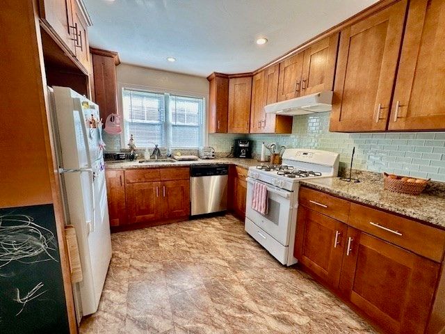 108 Withington Rd 1, Newton, MA 02460
