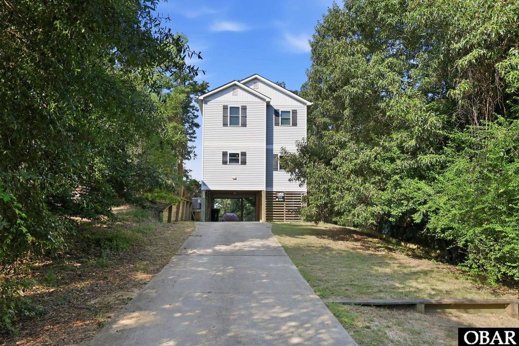 Image 31 of property listing at 205 Lancer Court, Kill Devil Hills, NC 27948