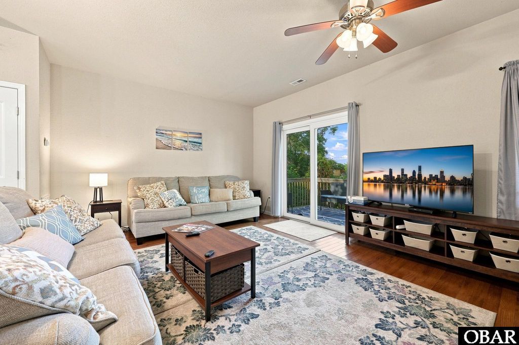 Image 6 of property listing at 205 Lancer Court, Kill Devil Hills, NC 27948