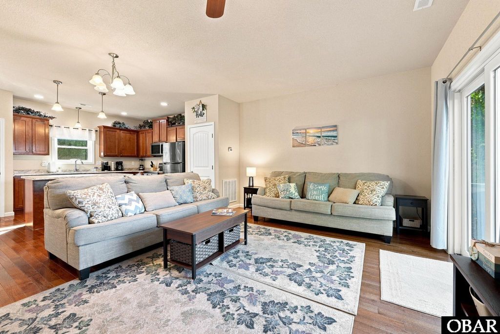 Image 7 of property listing at 205 Lancer Court, Kill Devil Hills, NC 27948