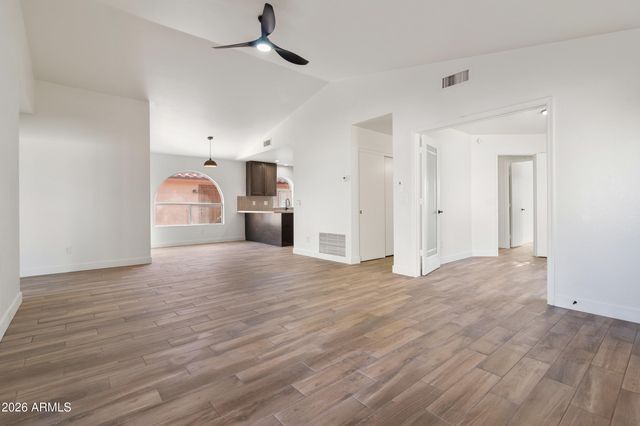 15835 S 30TH Place, Phoenix, AZ 85048