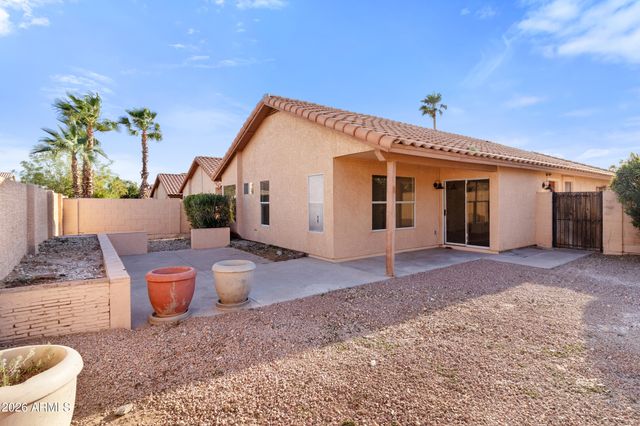 15835 S 30TH Place, Phoenix, AZ 85048