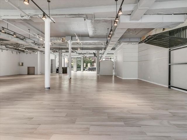 81 Boylston St 1, Brookline, MA 02445