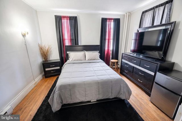 137 N WEST ST, York, PA 17401