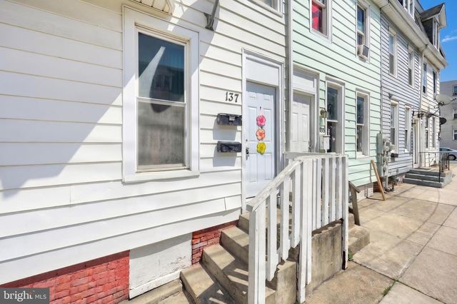 137 N WEST ST, York, PA 17401