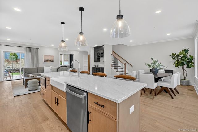 1847 Soundview Court, Yorktown Heights, NY 10598