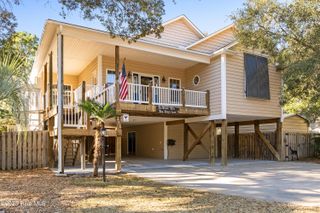151 NW 8th Street, Oak Island, NC 28465