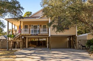 151 NW 8th Street, Oak Island, NC 28465