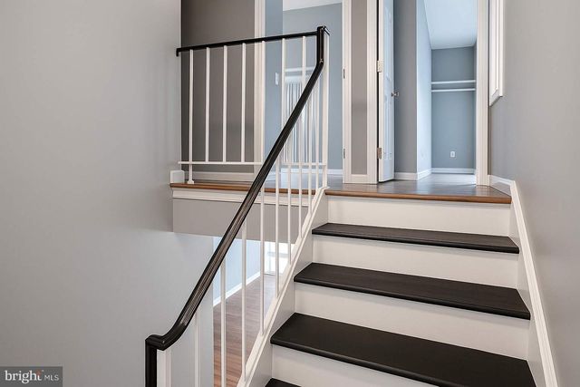 9926 RIDGELINE DR, Gaithersburg, MD 20886