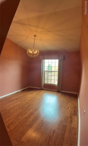 48421 Milonas Drive, Shelby Twp, MI 48315