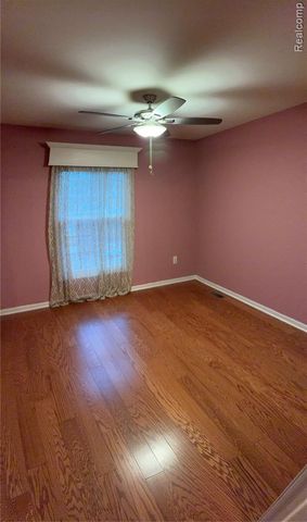 48421 Milonas Drive, Shelby Twp, MI 48315