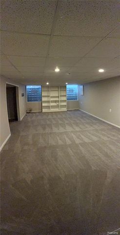 48421 Milonas Drive, Shelby Twp, MI 48315