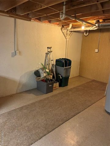 48421 Milonas Drive, Shelby Twp, MI 48315