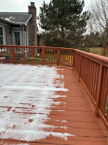 48421 Milonas Drive, Shelby Twp, MI 48315