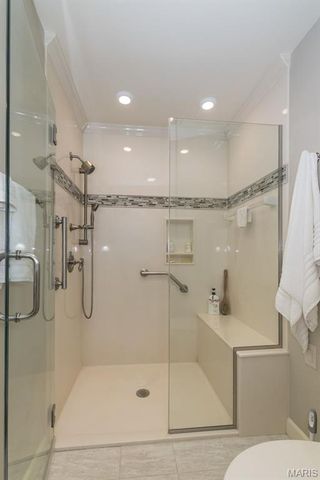 12108 Westwick Place, St Louis, MO 63127