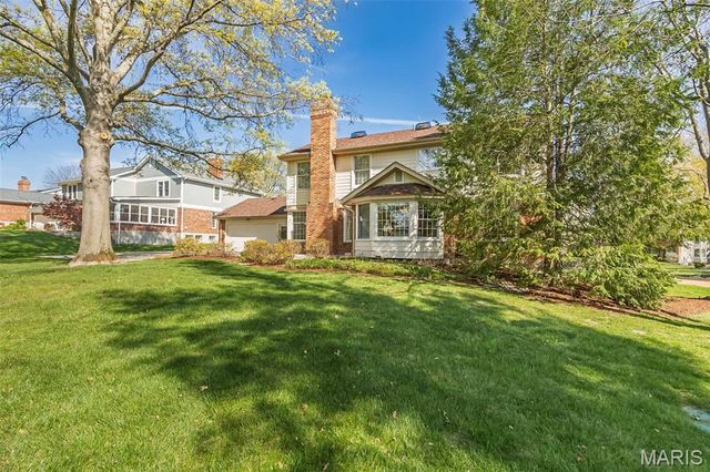 12108 Westwick Place, St Louis, MO 63127