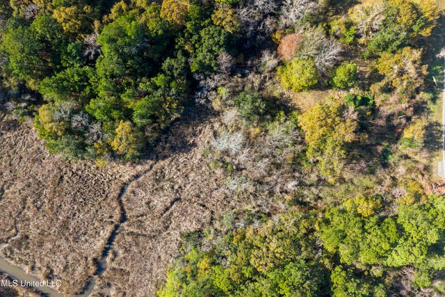 1021 Old Spanish Trail, Gautier, MS 39553