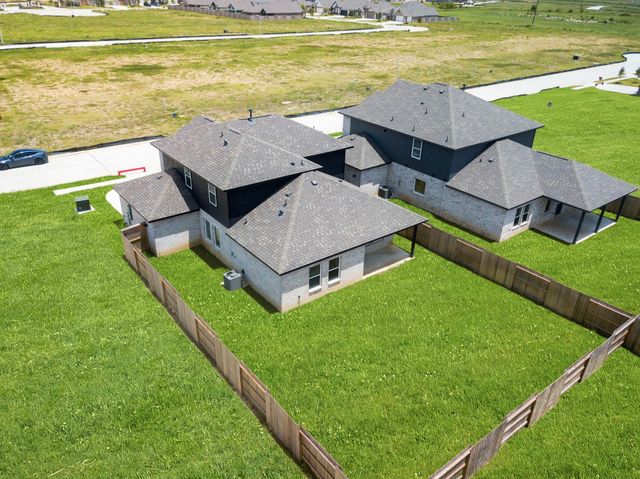 626 Escondido Drive, Dayton, TX 77535