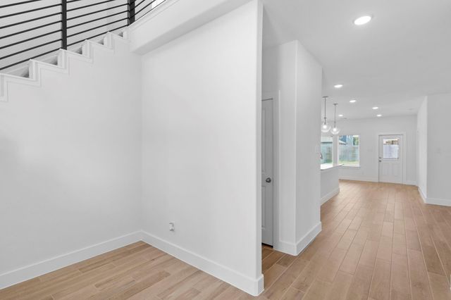 626 Escondido Drive, Dayton, TX 77535