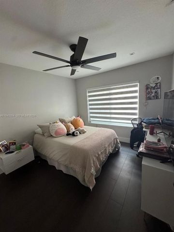 16440 Ruby Lk, Weston, FL 33331