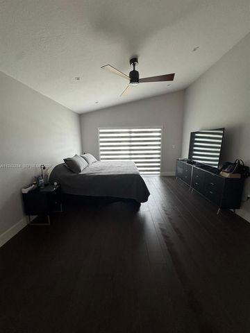 16440 Ruby Lk, Weston, FL 33331