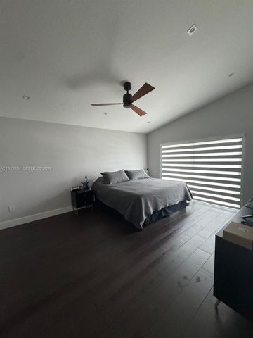 16440 Ruby Lk, Weston, FL 33331