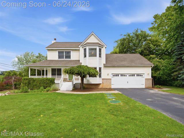 1078 Lake Lane Drive, White Lake Charter Township, MI 48386