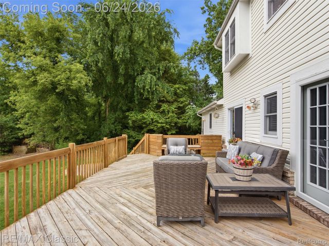 1078 Lake Lane Drive, White Lake Charter Township, MI 48386