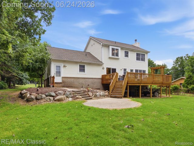 1078 Lake Lane Drive, White Lake Charter Township, MI 48386