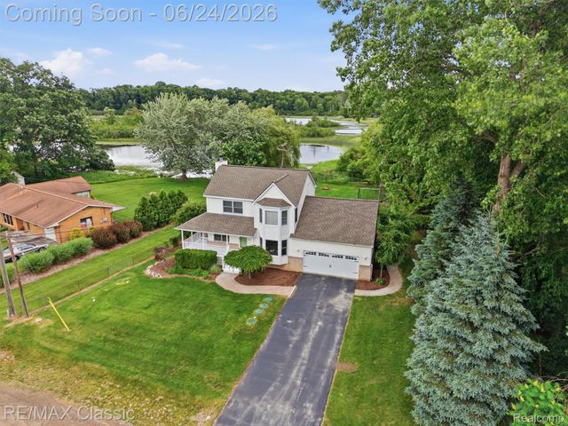 1078 Lake Lane Drive, White Lake Charter Township, MI 48386