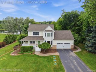 1078 Lake Lane Drive, White Lake Charter Township, MI 48386