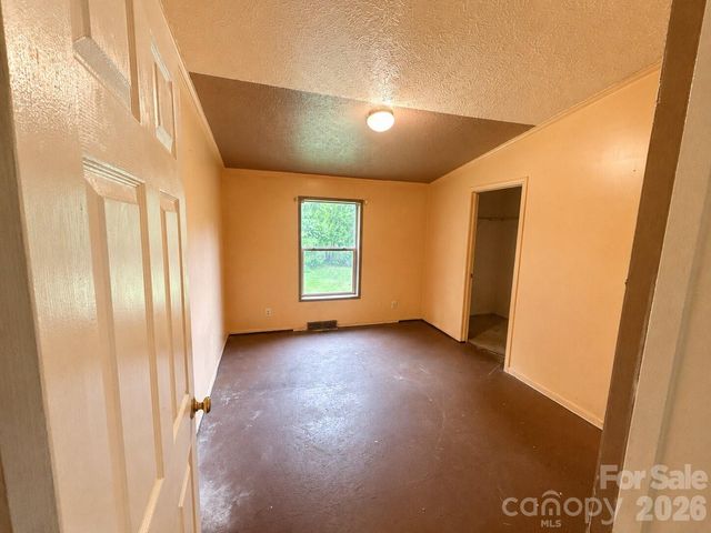 4506 Logging Road, Lancaster, SC 29720