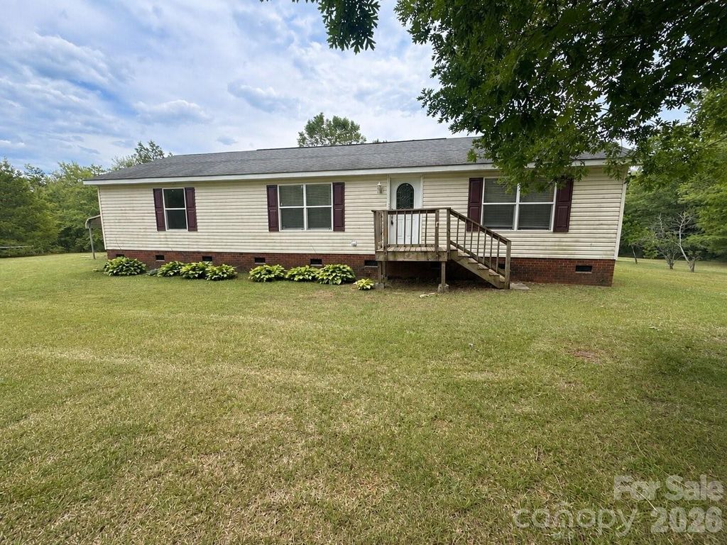 4506 Logging Road, Lancaster, SC 29720