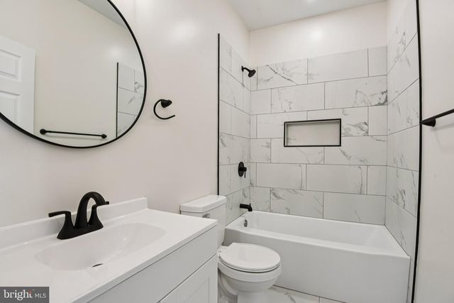 2223 ROSLYN AVE, Baltimore, MD 21216